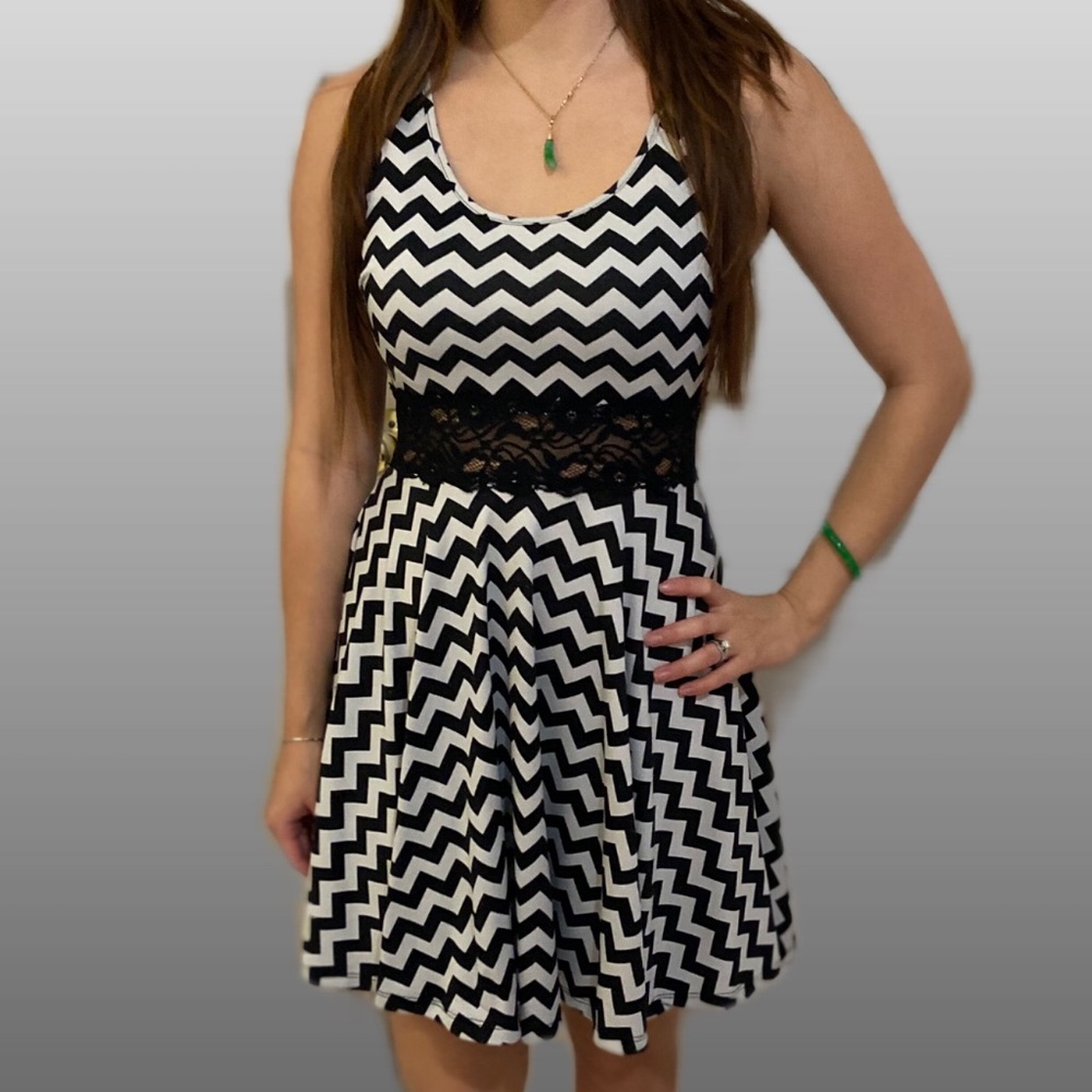 Cute black and white chevron dress!